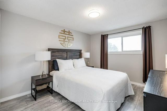 15 - 1355 Upper Gage Ave, Townhouse with 3 bedrooms, 2 bathrooms and 1 parking in Hamilton ON | Image 10