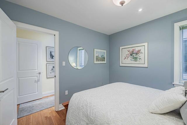 372 Beresford Ave, House detached with 4 bedrooms, 4 bathrooms and 2 parking in Toronto ON | Image 18
