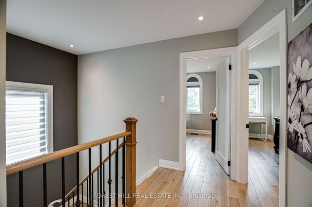 62 Silverdart Cres, House detached with 3 bedrooms, 4 bathrooms and 6 parking in Richmond Hill ON | Image 9