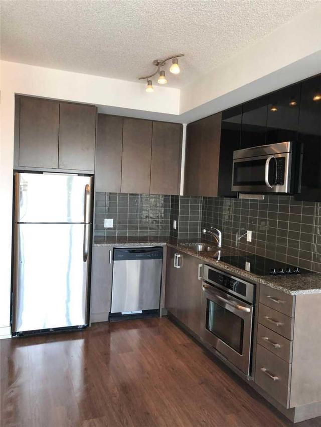 2018 - 98 Lillian St, Condo with 1 bedrooms, 1 bathrooms and null parking in Toronto ON | Image 1