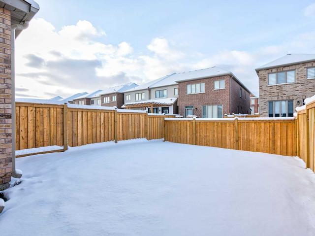 22 Quinton Rdge, House semidetached with 3 bedrooms, 3 bathrooms and 3 parking in Brampton ON | Image 29