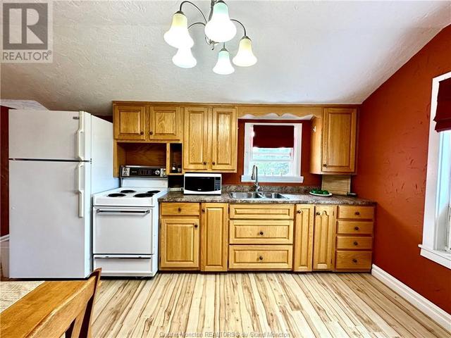 2597 Route 515, House detached with 4 bedrooms, 2 bathrooms and null parking in Saint Mary NB | Image 22
