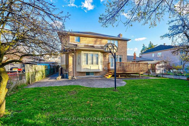 192 Moore Park Ave, House detached with 4 bedrooms, 5 bathrooms and 6 parking in Toronto ON | Image 35