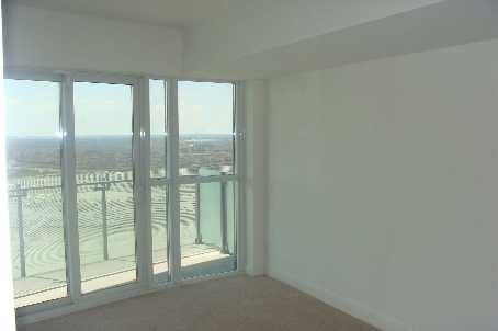 4306 - 50 Absolute Ave, Condo with 1 bedrooms, 2 bathrooms and 1 parking in Mississauga ON | Image 6