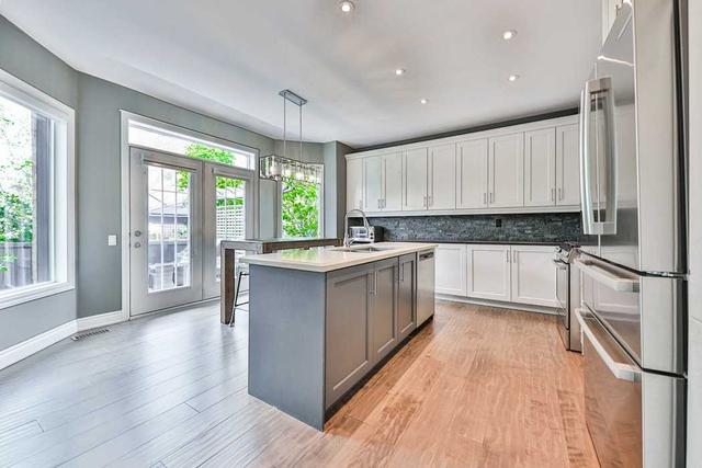 3312 Raspberry Bush Tr, House detached with 4 bedrooms, 4 bathrooms and 4 parking in Oakville ON | Image 31