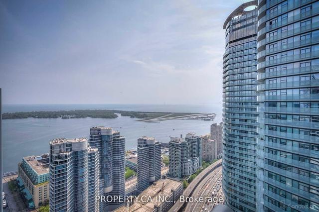 1501 - 65 Bremner Blvd, Condo with 2 bedrooms, 2 bathrooms and 0 parking in Toronto ON | Image 24