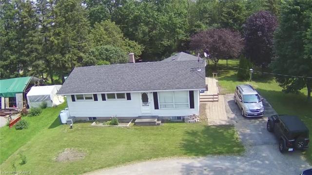 771 Highway 41 Highway, House detached with 4 bedrooms, 2 bathrooms and 8 parking in Greater Napanee ON | Image 1