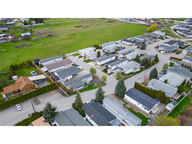 7 - 724 Devon Street, House detached with 2 bedrooms, 2 bathrooms and 2 parking in Creston BC | Image 43