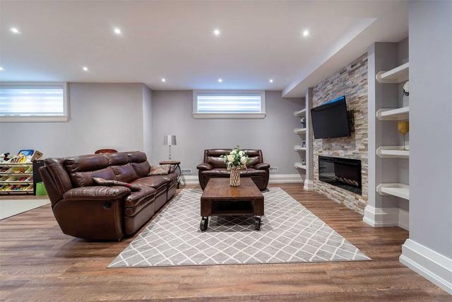 4292 Hickory Dr, House detached with 3 bedrooms, 5 bathrooms and 6 parking in Mississauga ON | Image 17