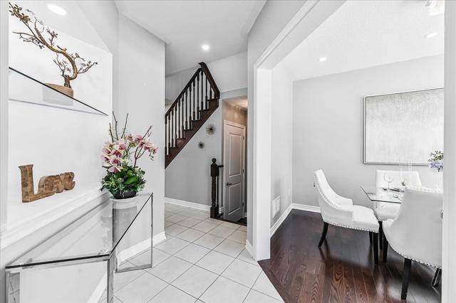 58 Bittersweet St, House semidetached with 4 bedrooms, 3 bathrooms and 3 parking in Markham ON | Image 22
