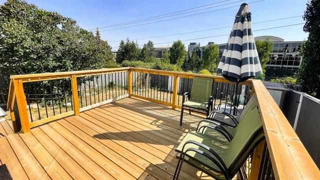 146 River Rock Crescent Se, Home with 3 bedrooms, 3 bathrooms and null parking in Calgary AB | Image 7
