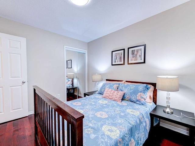 80 Hood Cres, House detached with 3 bedrooms, 4 bathrooms and 6 parking in Brampton ON | Image 20