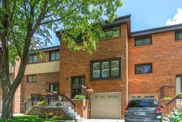 79 Maple Branch Path, Townhouse with 3 bedrooms, 3 bathrooms and 2 parking in Toronto ON | Image 2