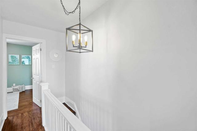 663 Vaughan Rd, House semidetached with 3 bedrooms, 2 bathrooms and 0 parking in Toronto ON | Image 24