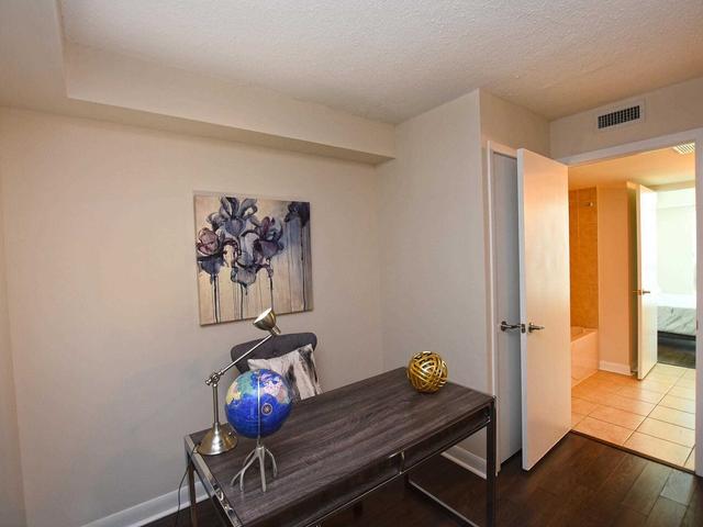 647 - 525 Wilson Ave, Condo with 1 bedrooms, 1 bathrooms and 1 parking in Toronto ON | Image 5