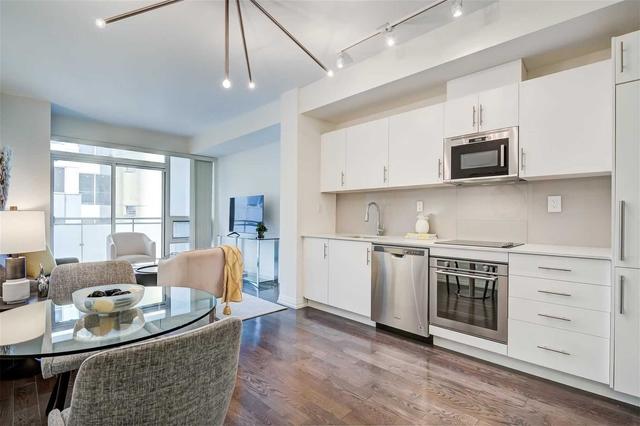 733 - 460 Adelaide St E, Condo with 2 bedrooms, 2 bathrooms and 0 parking in Toronto ON | Image 1