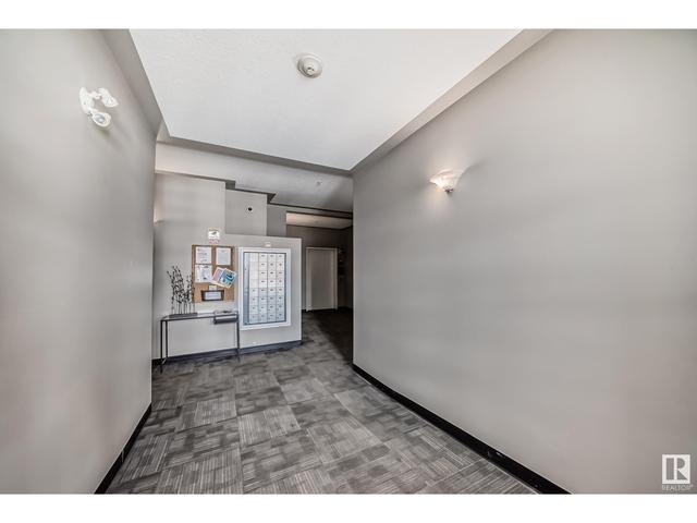 402 - 10118 95 St Nw, Condo with 2 bedrooms, 2 bathrooms and null parking in Edmonton AB | Image 42