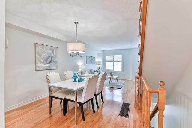 16 Brickworks Lane, Townhouse with 2 bedrooms, 3 bathrooms and 2 parking in Toronto ON | Image 4