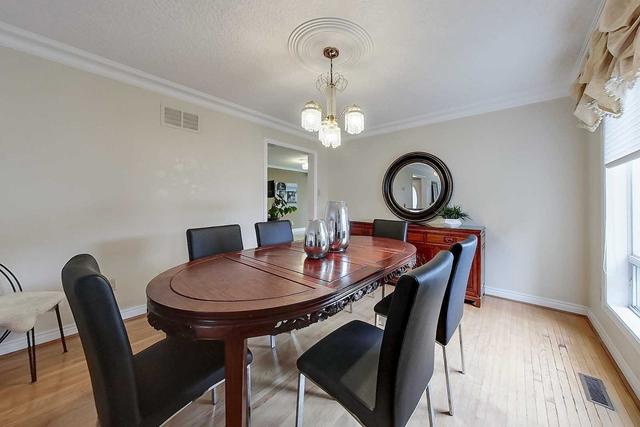 1918 Unicorn Crt, House detached with 4 bedrooms, 4 bathrooms and 6 parking in Mississauga ON | Image 5