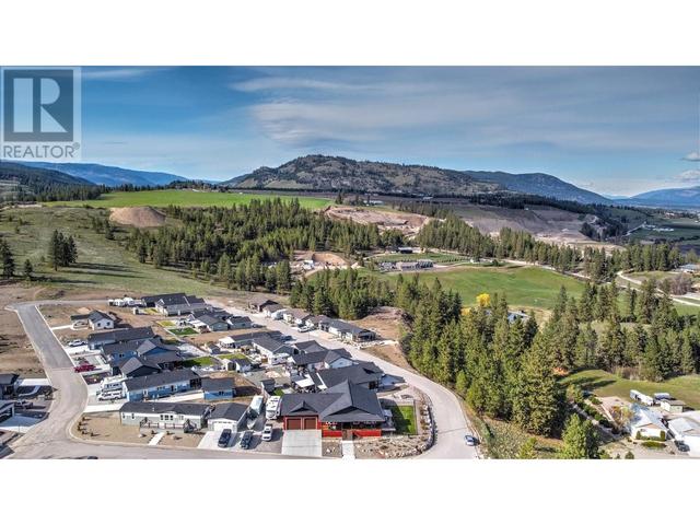 186 - 9510 97 Highway N, House other with 3 bedrooms, 2 bathrooms and 10 parking in Okanagan (Part) 1 BC | Image 6