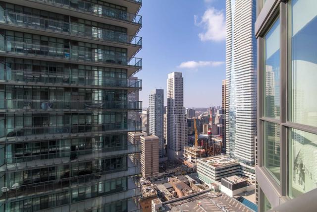 3706 - 45 Charles St E, Condo with 1 bedrooms, 1 bathrooms and 0 parking in Toronto ON | Image 6