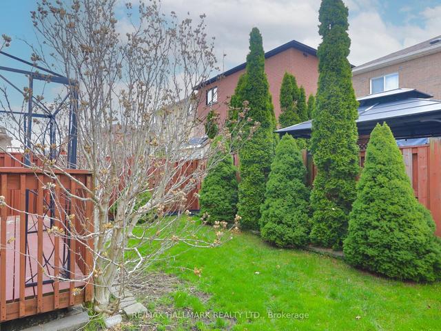 19 Rusty Tr, House detached with 3 bedrooms, 4 bathrooms and 5 parking in Vaughan ON | Image 26