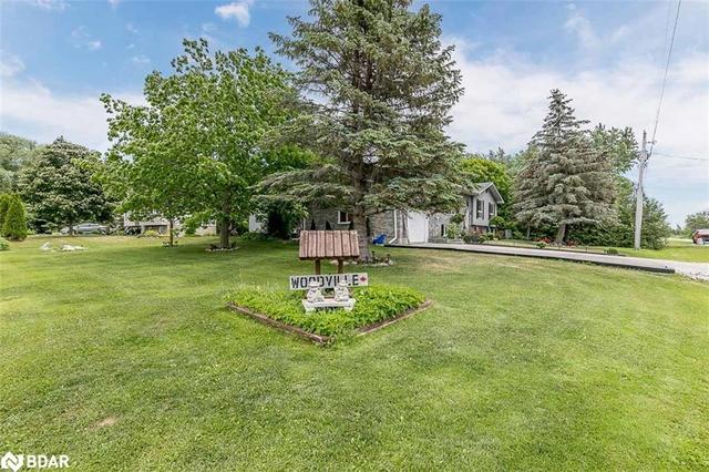 1 English Rd Road, House detached with 5 bedrooms, 2 bathrooms and 5 parking in Kawartha Lakes ON | Image 4