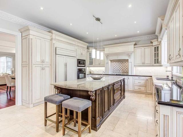 162 Arnold Ave, House detached with 4 bedrooms, 7 bathrooms and 9 parking in Vaughan ON | Image 6