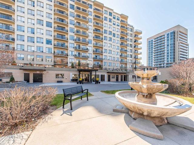 601 - 1998 Ironstone Dr, Condo with 2 bedrooms, 2 bathrooms and 1 parking in Burlington ON | Image 11
