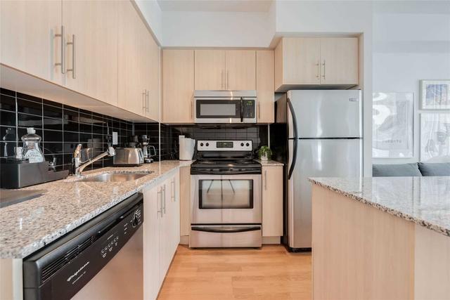 1103 - 55 Bremner Blvd, Condo with 1 bedrooms, 1 bathrooms and 0 parking in Toronto ON | Image 12