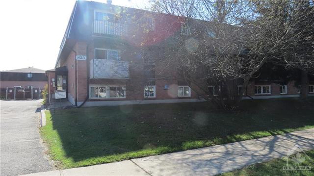 4 - 825 Macodrum Drive, Condo with 2 bedrooms, 1 bathrooms and 1 parking in Brockville ON | Image 1