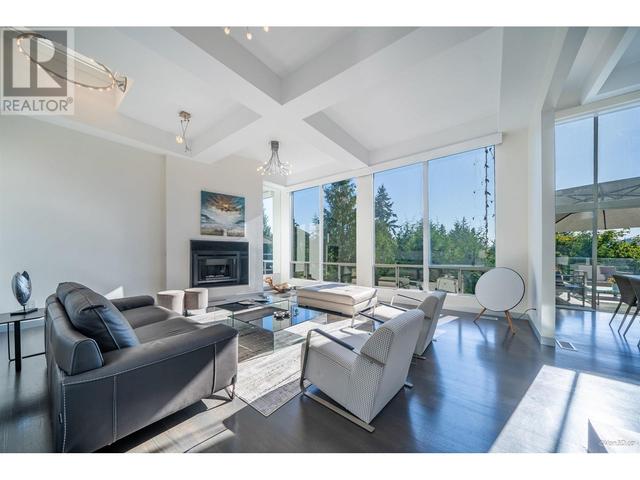 4345 Rockridge Road, House detached with 4 bedrooms, 6 bathrooms and 3 parking in West Vancouver BC | Image 11