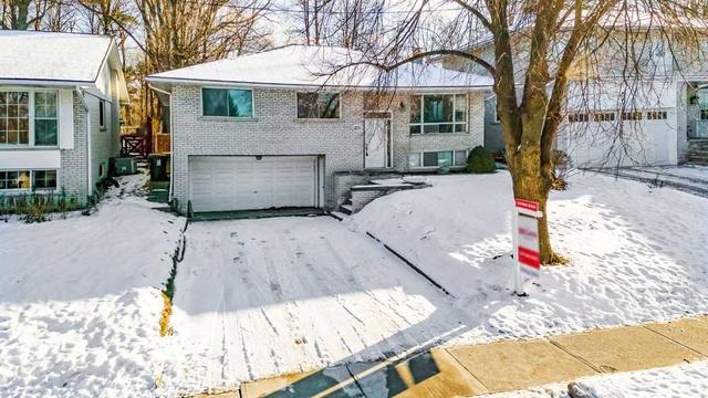 89 Waterford Dr, House detached with 4 bedrooms, 2 bathrooms and 4 parking in Toronto ON | Image 1