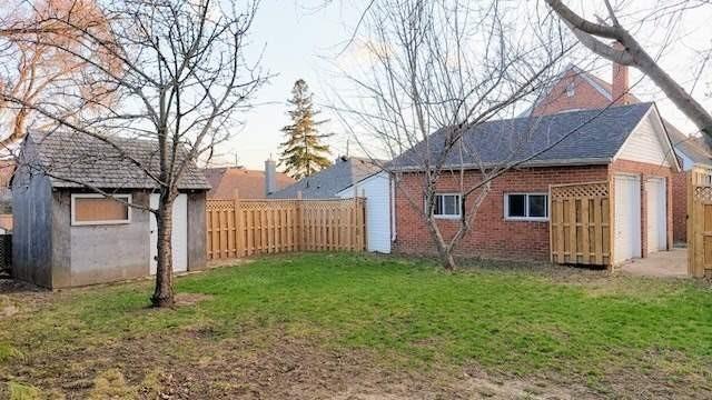 11 Harrow Dr, House detached with 3 bedrooms, 2 bathrooms and 4 parking in Toronto ON | Image 20