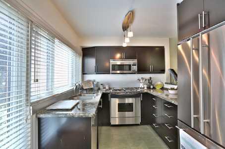 th18 - 390 Wellesley St E, Townhouse with 2 bedrooms, 2 bathrooms and 2 parking in Toronto ON | Image 4