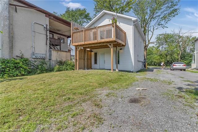 695 Montreal Street, House detached with 4 bedrooms, 0 bathrooms and 2 parking in Kingston ON | Image 37