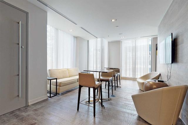 1807 - 88 Scott St, Condo with 1 bedrooms, 1 bathrooms and 0 parking in Toronto ON | Image 27