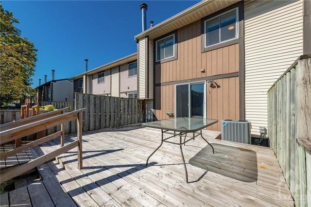 6400 Mary Jane Crescent, Townhouse with 2 bedrooms, 3 bathrooms and 2 parking in Ottawa ON | Image 28