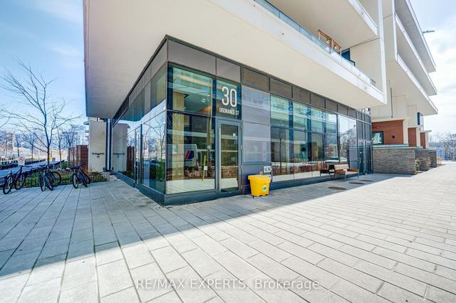 402 - 30 Ordnance St, Condo with 2 bedrooms, 2 bathrooms and 0 parking in Toronto ON | Image 23