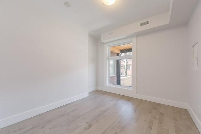 unit #2 - 379 St Clarens Ave, House attached with 2 bedrooms, 1 bathrooms and 1 parking in Toronto ON | Image 10