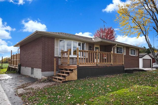 3813 Highway 2 Rd, House detached with 2 bedrooms, 2 bathrooms and 9 parking in Clarington ON | Image 12