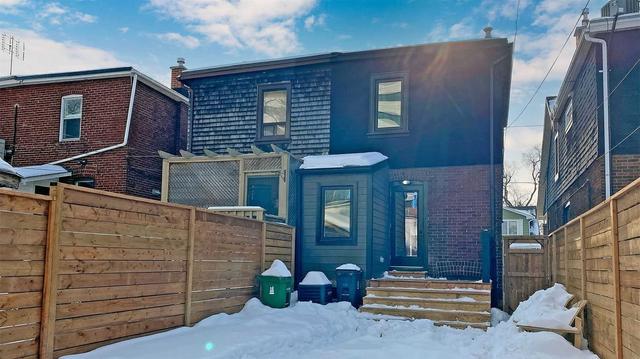172 Queensdale Ave, House semidetached with 3 bedrooms, 2 bathrooms and 0 parking in Toronto ON | Image 31