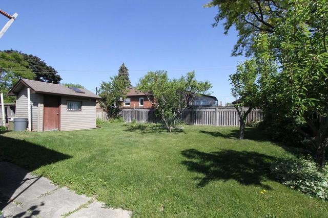 4 Alladin Ave, House detached with 3 bedrooms, 2 bathrooms and 5 parking in Toronto ON | Image 20