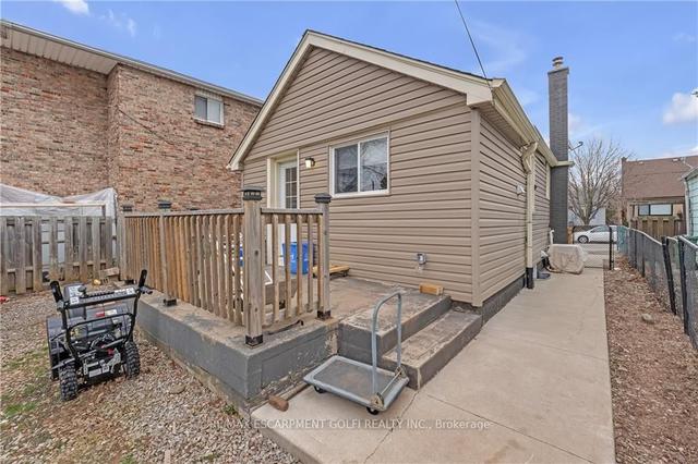 319 Brunswick St, House detached with 2 bedrooms, 2 bathrooms and 2 parking in Hamilton ON | Image 27