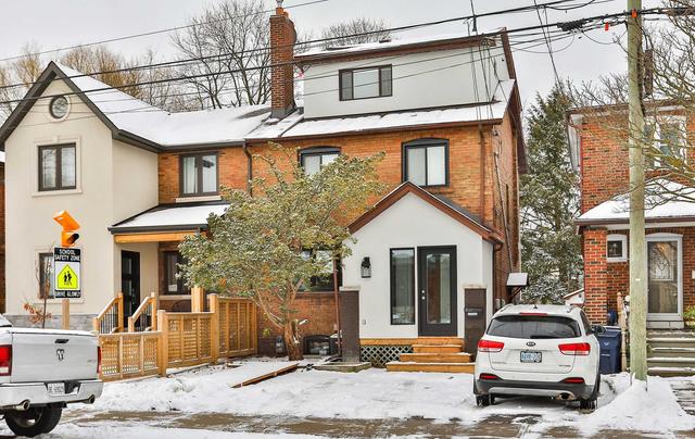 363 Belsize Dr, House semidetached with 3 bedrooms, 3 bathrooms and 1 parking in Toronto ON | Image 1