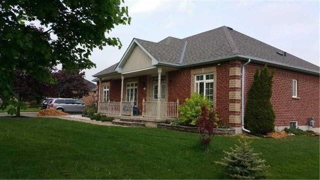 11 Giles Rd, House detached with 3 bedrooms, 3 bathrooms and 10 parking in Caledon ON | Image 1