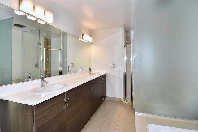 lph 203 - 5168 Yonge St, Condo with 2 bedrooms, 3 bathrooms and 2 parking in Toronto ON | Image 2