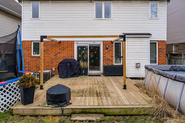 28 Sable Dr, House detached with 4 bedrooms, 3 bathrooms and 6 parking in Hamilton ON | Image 32