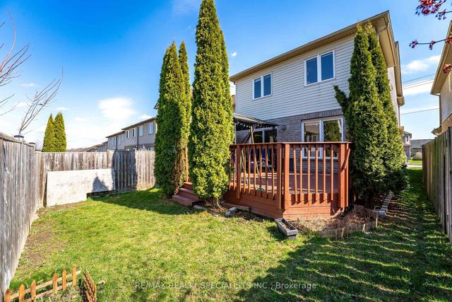 84 Rockcliffe Dr, House detached with 3 bedrooms, 3 bathrooms and 3 parking in Kitchener ON | Image 25