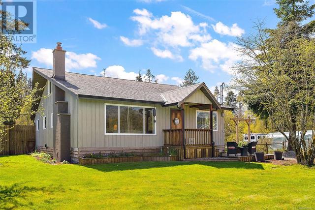 3574 Cowichan Lake Rd, House detached with 4 bedrooms, 2 bathrooms and 10 parking in North Cowichan BC | Image 8